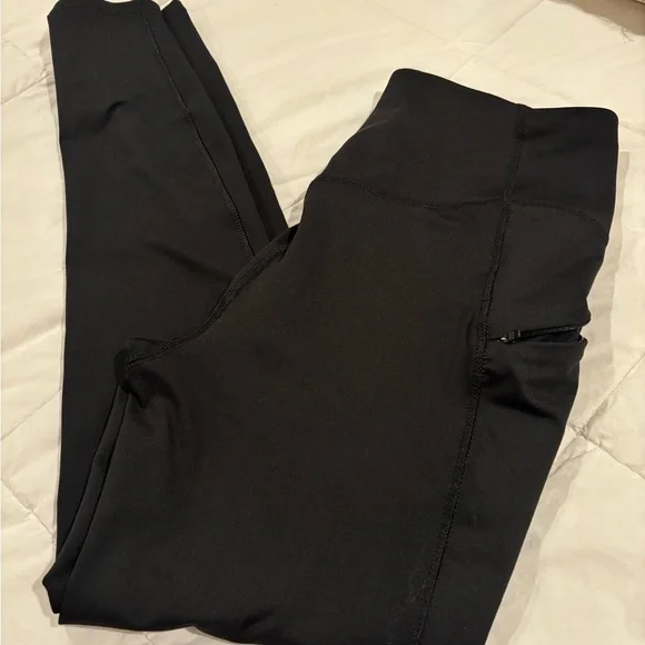 Eddie Bauer Black Activewear Leggings - Picture 2 of 6